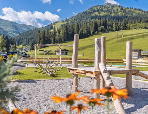 Spielplatz in Hochfügen mit Klettergerüst